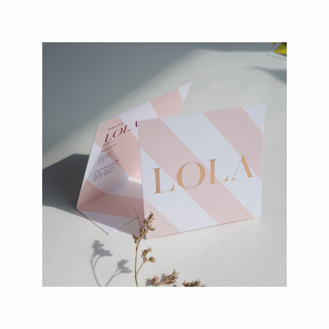 Geboortekaartje Lola (Staankaartje)